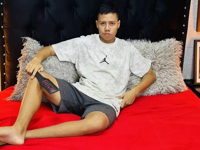 KendorReyes's Premium Pictures and Videos 