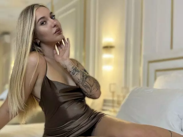 AriellaMelo's Premium Pictures and Videos 