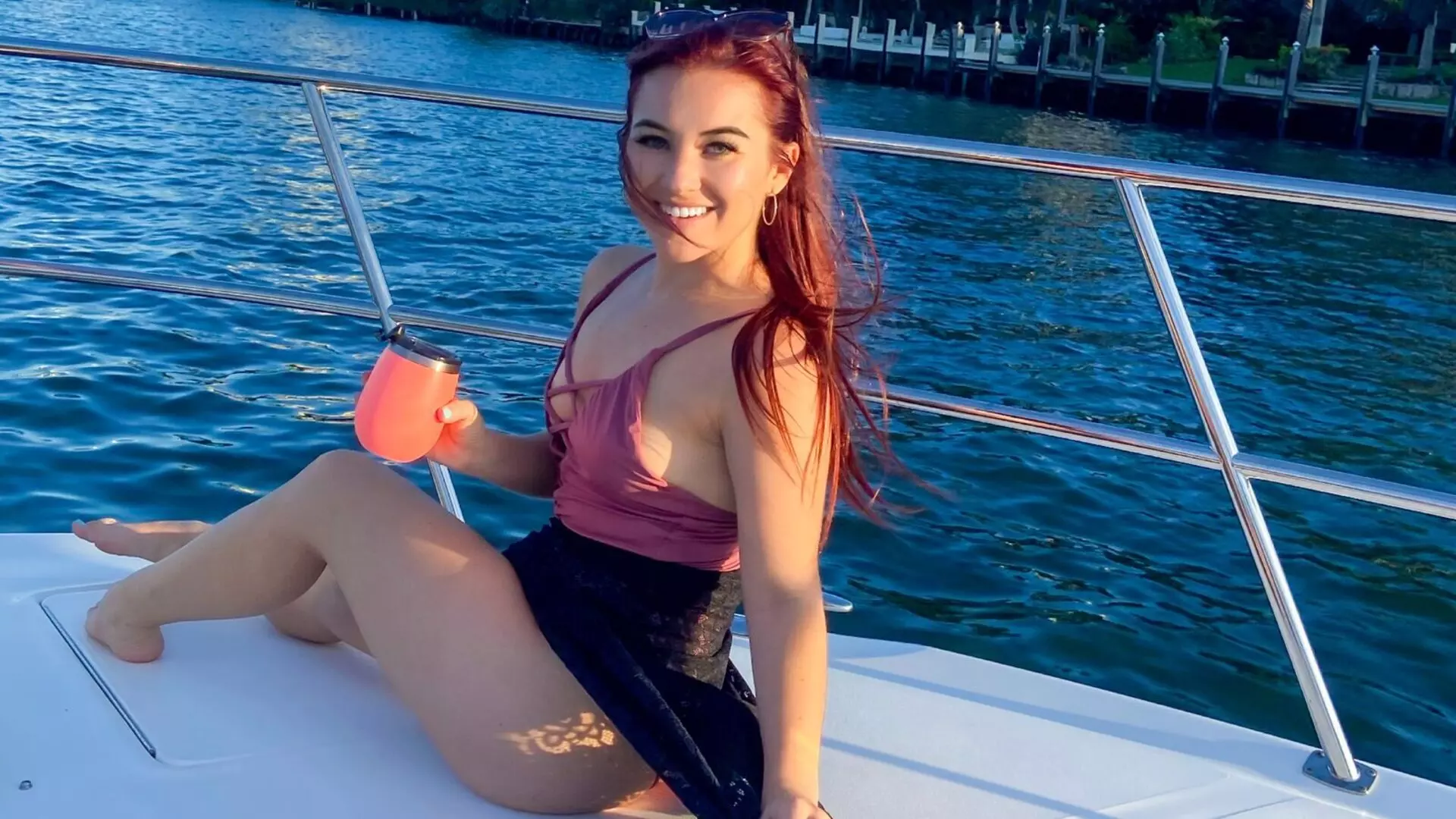 EmmiMorgan's Premium Pictures and Videos 