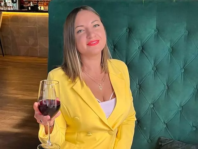 LucyGarner's Premium Pictures and Videos 