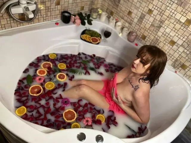 SarahWade's Premium Pictures and Videos 