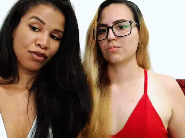 EmilyAndGabi's Premium Pictures and Videos 