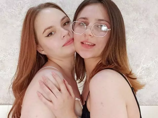 KynleeAndPaola's Premium Pictures and Videos 