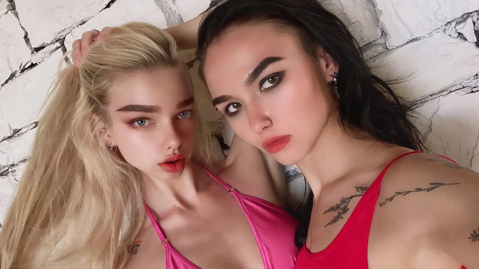 LolaAndBlake's Premium Pictures and Videos 